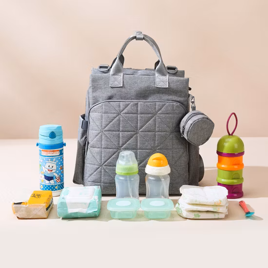 Novas bolsas de fraldas coloridas multifuncionais da moda para mamães, mochila portátil à prova d'água com USB